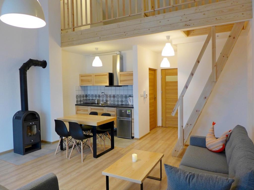 Wellness Apartamenty Zloty Widok Щирк Экстерьер фото